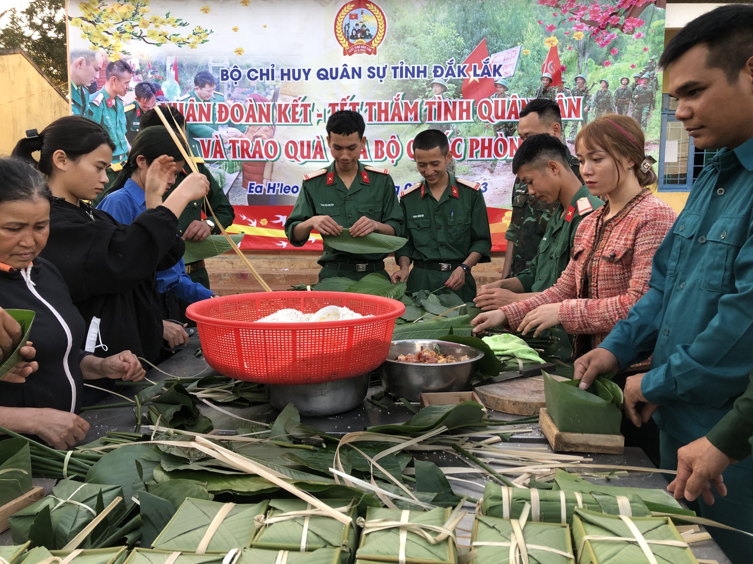 ảnh gói bánh